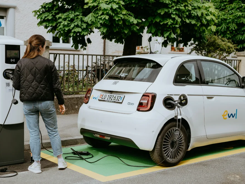 ewl Elektromobilität: Grüne Zone Eichmattstrasse | © ww.ewl-luzern.ch